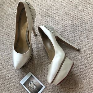 Charlotte Olympia Paloma pumps